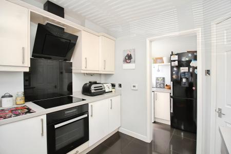 4 bedroom Detached house for sale in Broad Street, Syston, LE7