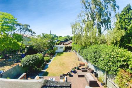 4 bedroom Detached house for sale in Broad Street, Syston, LE7