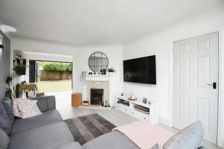 3 bedroom Detached house for sale in Broome Avenue, East Goscote, LE7