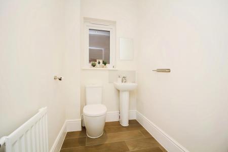 4 bedroom Detached house for sale in Carnaby Close, Hamilton, Leicester, LE5