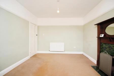 2 bedroom Semi-detached bungalow for sale in Central Avenue, Syston, LE7