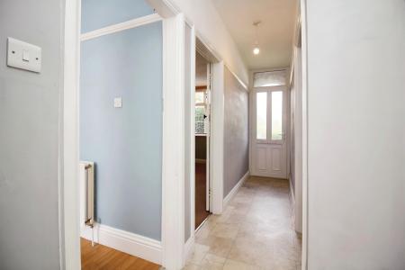 2 bedroom Semi-detached bungalow for sale in Central Avenue, Syston, LE7