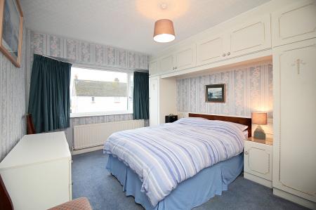 3 bedroom Semi-detached house for sale in Charnwood Avenue, Thurmaston, LE4