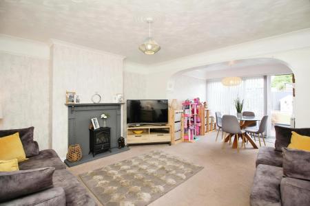 3 bedroom Semi-detached house for sale in Church Hill Road, Thurmaston, LE4