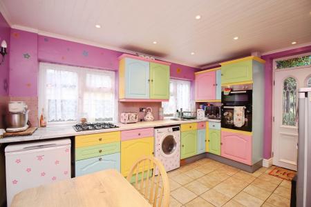 3 bedroom Semi-detached house for sale in Characterful Semi Detached Home on Church Lane, Thurmaston