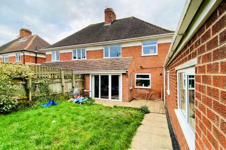 3 bedroom Semi-detached house for sale in Copeland Road, Birstall, LE4 3AA