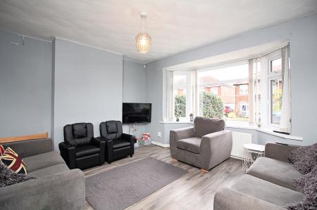 3 bedroom Semi-detached house for sale in Copeland Road, Birstall, LE4 3AA