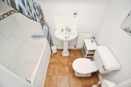 4 bedroom Detached house for sale in Coppice Court, Thurmaston, LE4