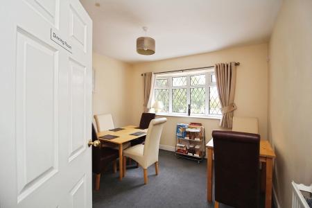 4 bedroom Detached house for sale in Coppice Court, Thurmaston, LE4