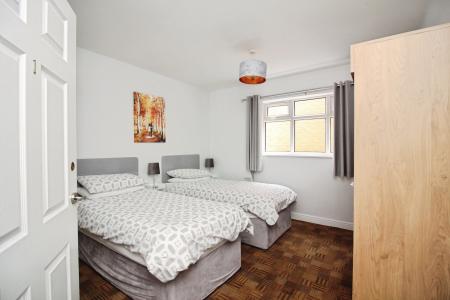 4 bedroom Detached house for sale in Coppice Court, Thurmaston, LE4