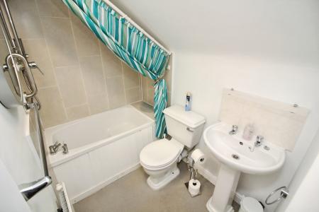 4 bedroom Detached house for sale in Coppice Court, Thurmaston, LE4