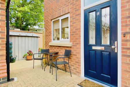 3 bedroom Town house for sale in Courtyard Close, Syston, LE7