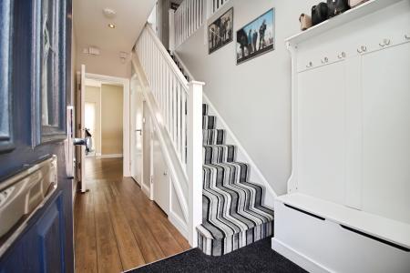 3 bedroom Town house for sale in Courtyard Close, Syston, LE7