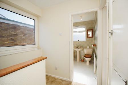 2 bedroom Semi-detached house for sale in Dalley Close, Syston, LE7