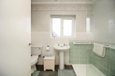 3 bedroom End of terrace house for sale in East Avenue, Syston, LE7