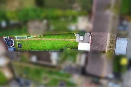 3 bedroom Terraced House for sale in East Avenue, Syston, LE7