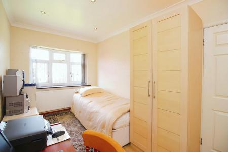 3 bedroom Detached bungalow for sale in Eastfield Road, Thurmaston, LE4