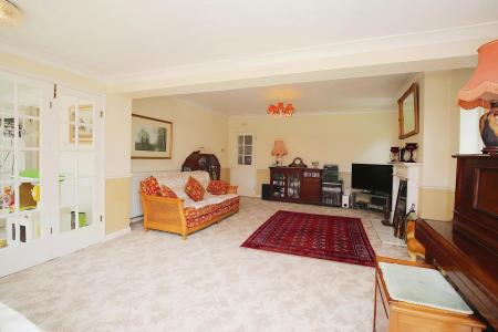 3 bedroom Detached bungalow for sale in Eastfield Road, Thurmaston, LE4