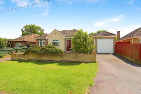 3 bedroom Detached bungalow for sale in Eastfield Road, Thurmaston, LE4