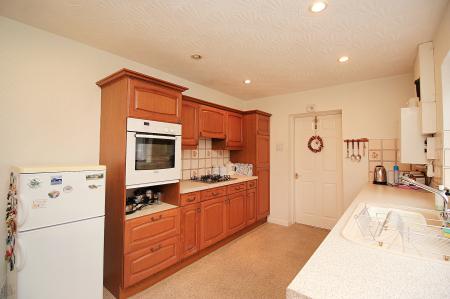 4 bedroom Detached bungalow for sale in Eastfield road, Thurmaston, LE4