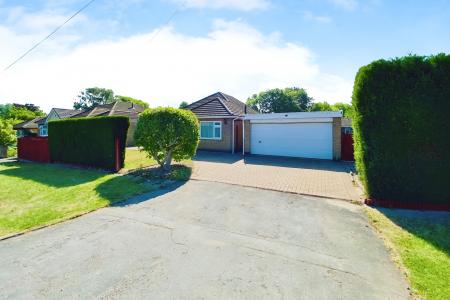 3 bedroom Detached bungalow for sale in Eastfield Road, Thurmaston, LE4
