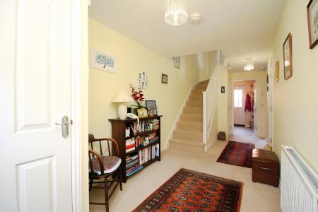 4 bedroom Town house for sale in Empingham Drive, Syston, LE7