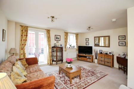 4 bedroom Town house for sale in Empingham Drive, Syston, LE7
