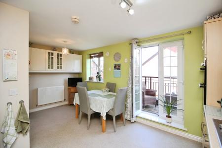 4 bedroom Town house for sale in Empingham Drive, Syston, LE7