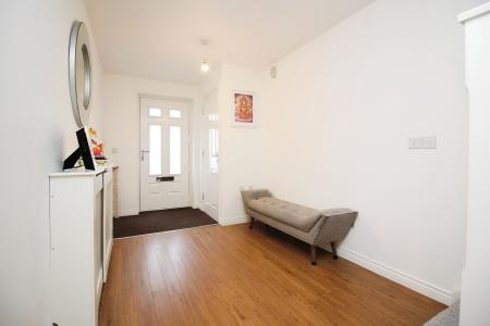 4 bedroom Town house for sale in Empingham Drive, Syston, LE7