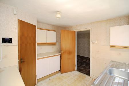 3 bedroom Semi-detached house for sale in Ferndale Road, Thurmaston, LE4