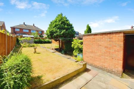 3 bedroom Semi-detached house for sale in Ferndale Road, Thurmaston, LE4