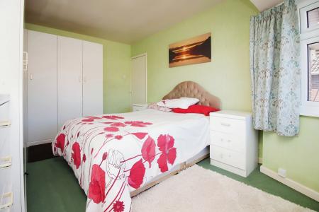 3 bedroom Semi-detached house for sale in Fieldgate Crescent, Birstall, LE4