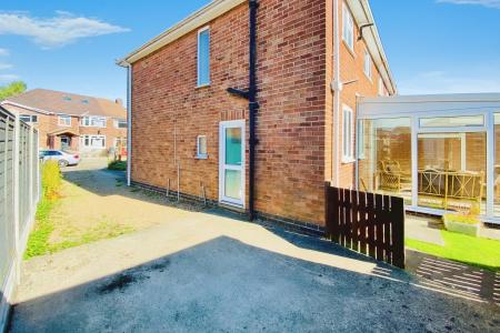 3 bedroom Semi-detached house for sale in Fieldgate Crescent, Birstall, LE4