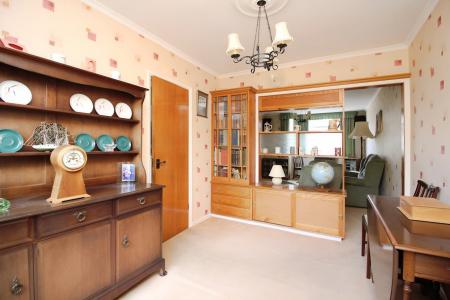 3 bedroom Semi-detached house for sale in Fieldgate Crescent, Birstall, LE4