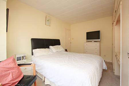 3 bedroom Semi-detached house for sale in Fielding Road, Birstall, LE4