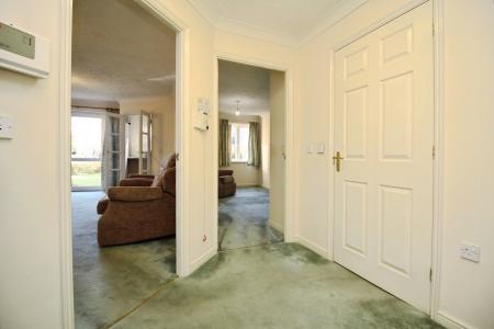 1 bedroom Flat for sale in Forge Court, Syston, LE7