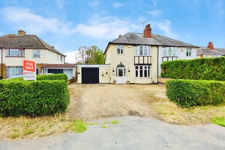 3 bedroom Semi-detached house for sale in Fosse Way, Syston, LE7