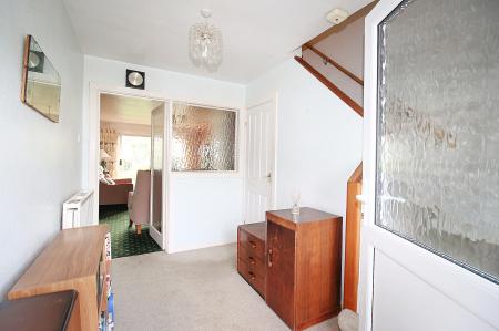 3 bedroom End of terrace house for sale in Gardenfield Road, Leicester, LE4