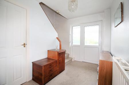 3 bedroom End of terrace house for sale in Gardenfield Road, Leicester, LE4