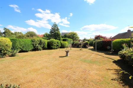 3 bedroom Bungalow for sale in Glebe Road, Queniborough, LE7