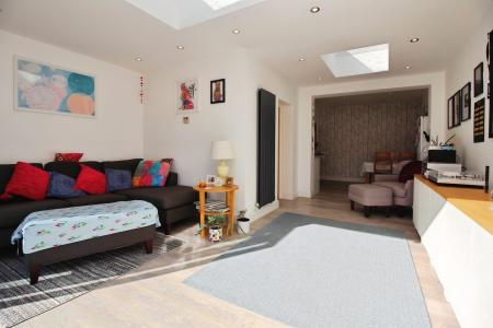 3 bedroom Semi-detached house for sale in Goodes Lane, Syston, LE7