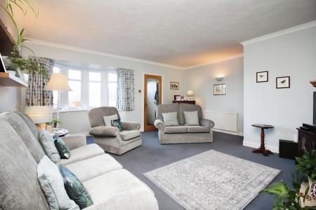 3 bedroom Detached house for sale in Goodes Lane, Syston, LE7