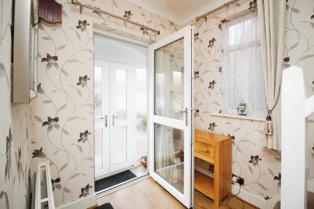 3 bedroom Semi-detached house for sale in Goscote Hall Road, Birstall, LE4