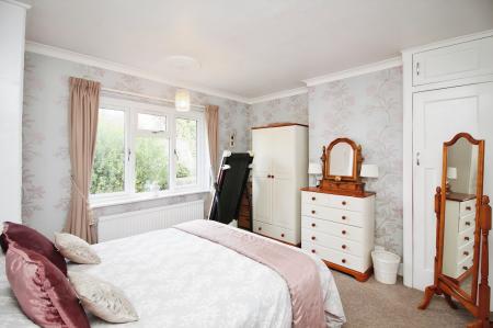 3 bedroom Semi-detached house for sale in Goscote Hall Road, Birstall, LE4