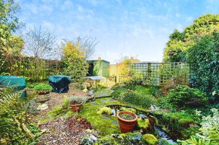 3 bedroom Semi-detached house for sale in Goscote Hall Road, Birstall, LE4