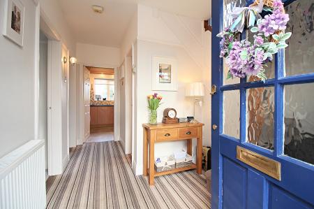 3 bedroom Semi-detached house for sale in Goscote Hall Road, Birstall, LE4