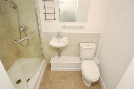 4 bedroom Semi-detached house for sale in Greensward, East Goscote, LE7