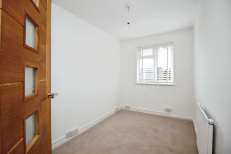 4 bedroom Semi-detached house for sale in Greensward, East Goscote, LE7