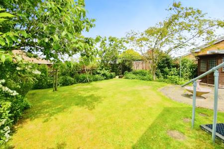 2 bedroom Detached bungalow for sale in Hereward Drive, Thurnby, LE7