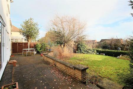 4 bedroom Detached house for sale in Highway Road, Thurmaston, LE4